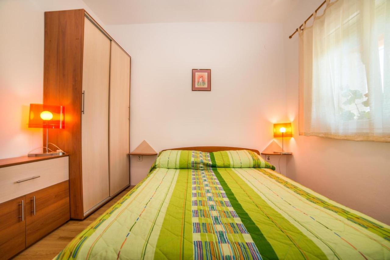 Apartments Durda Fazana Exterior photo